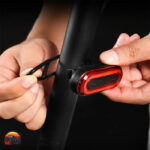 چراغ خطر چشمک‌زن شارژی