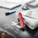 چاقوی چندکاره ویکتورینوکس Compact