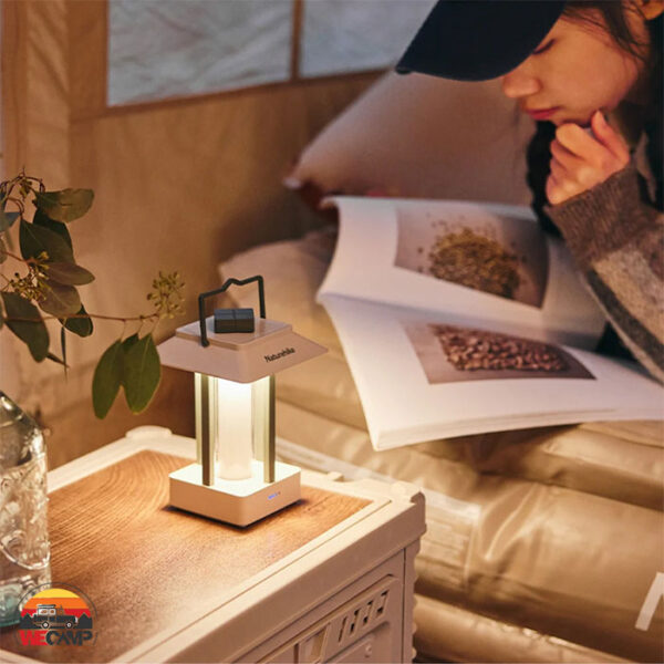 فانوس شارژی نیچرهایک CNH22DQ009